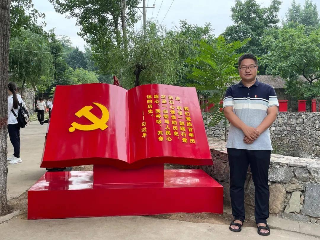 小猫钓鱼游戏龙王版有船