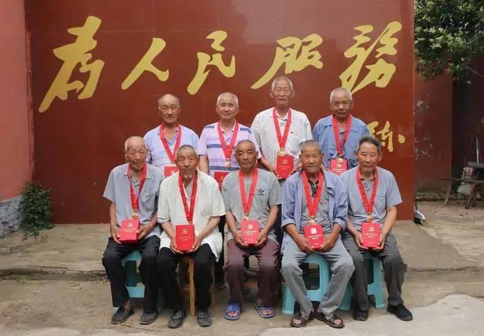 再见火箭!伊森6换1交易曝光,顶级3D锋线或空降休城冲季后赛