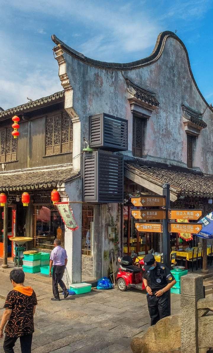 救援水管工