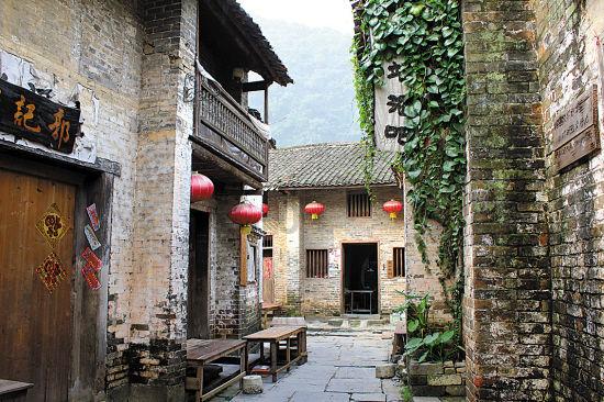 迎神龙新年!《推理学院》春节活动热闹进行中